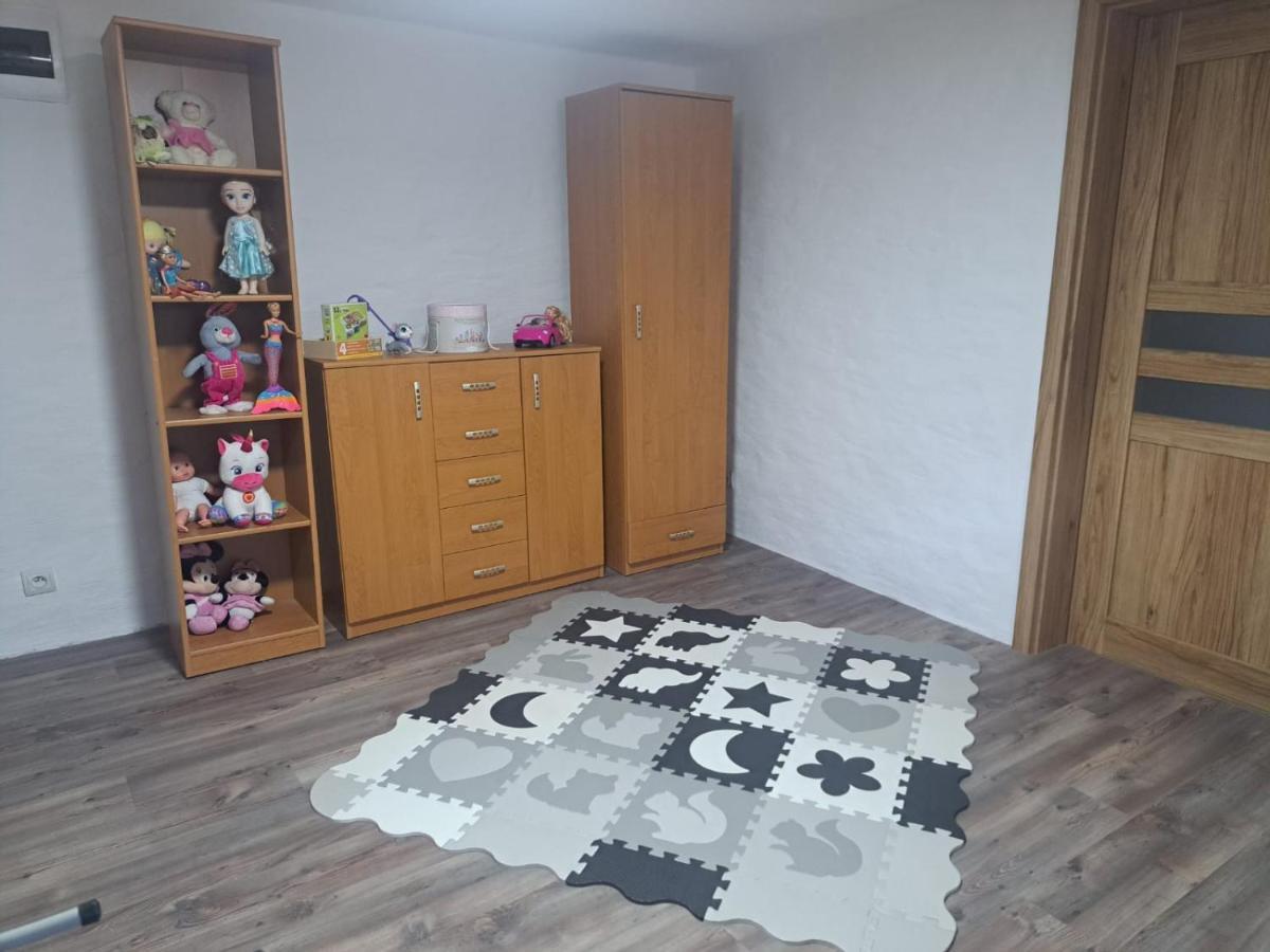 Apartmany Pri Jaskyni - บิสตรา ภายนอก รูปภาพ