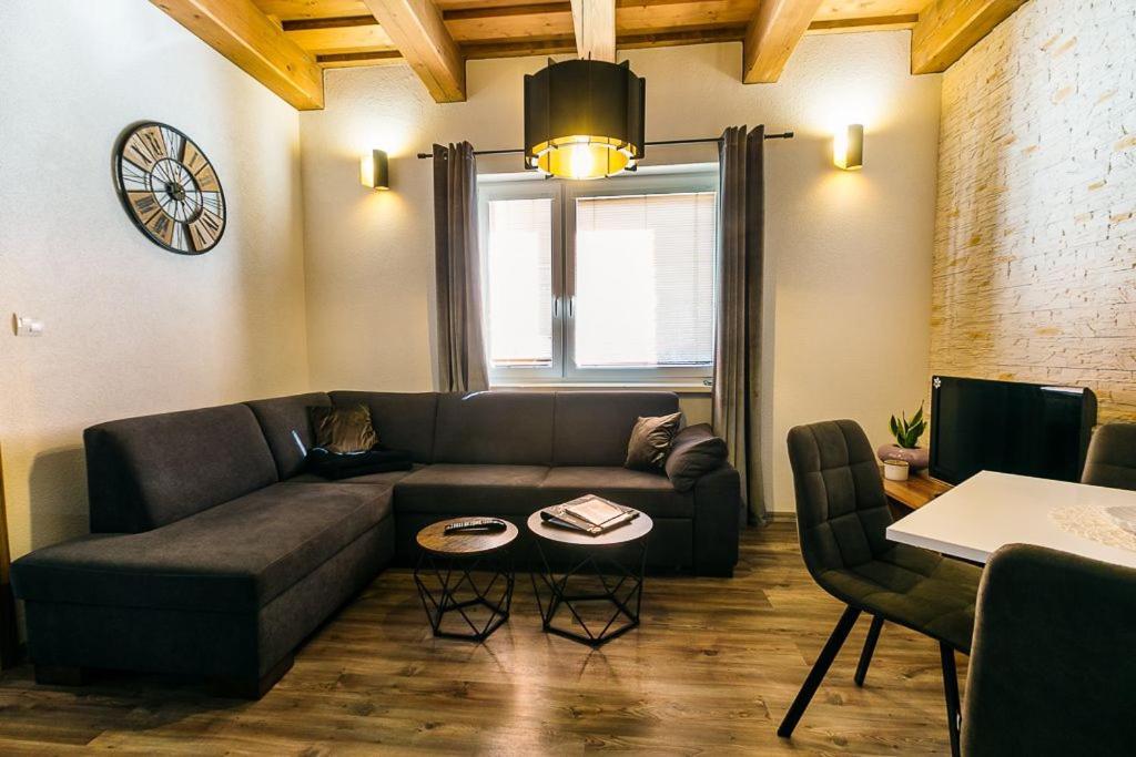 Apartmany Pri Jaskyni - บิสตรา ภายนอก รูปภาพ